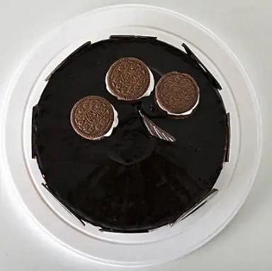 Chocolate-Oreo-Cake1.jpg