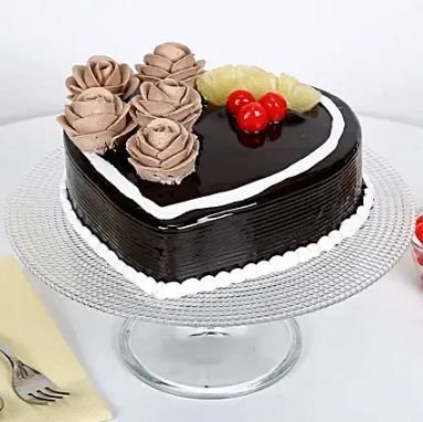 Chocolate Rose Heart Cake