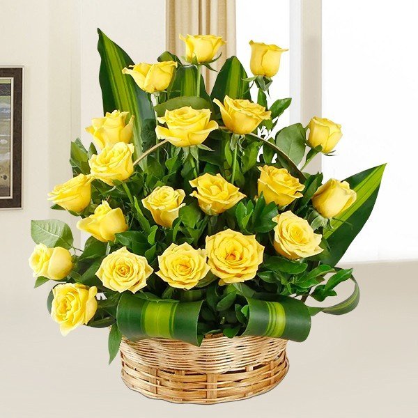 yellow-roses-basket.jpg