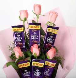 6-pink-roses-6-dairy-milk-chocolate-bouquet_41.webp
