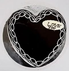 Chocolaty-Heart-Shape-Cake1.jpg