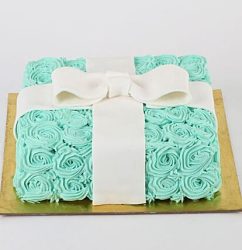 Floral-Designer-Cake.jpg