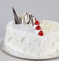 Heart-Shaped-White-Forest-Cake1.jpg