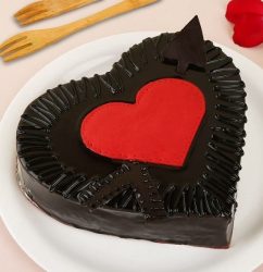 Love-Arrow-Cake.jpg