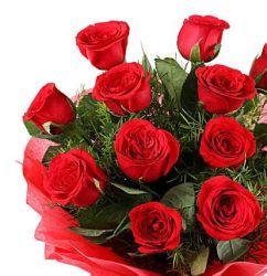 Lovely-12-Red-Roses-Bouquet1.jpg