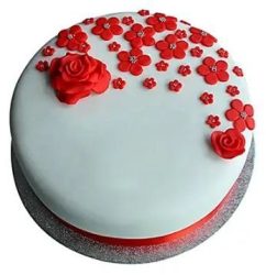 Red-Roses-Fondant-Cake.jpg